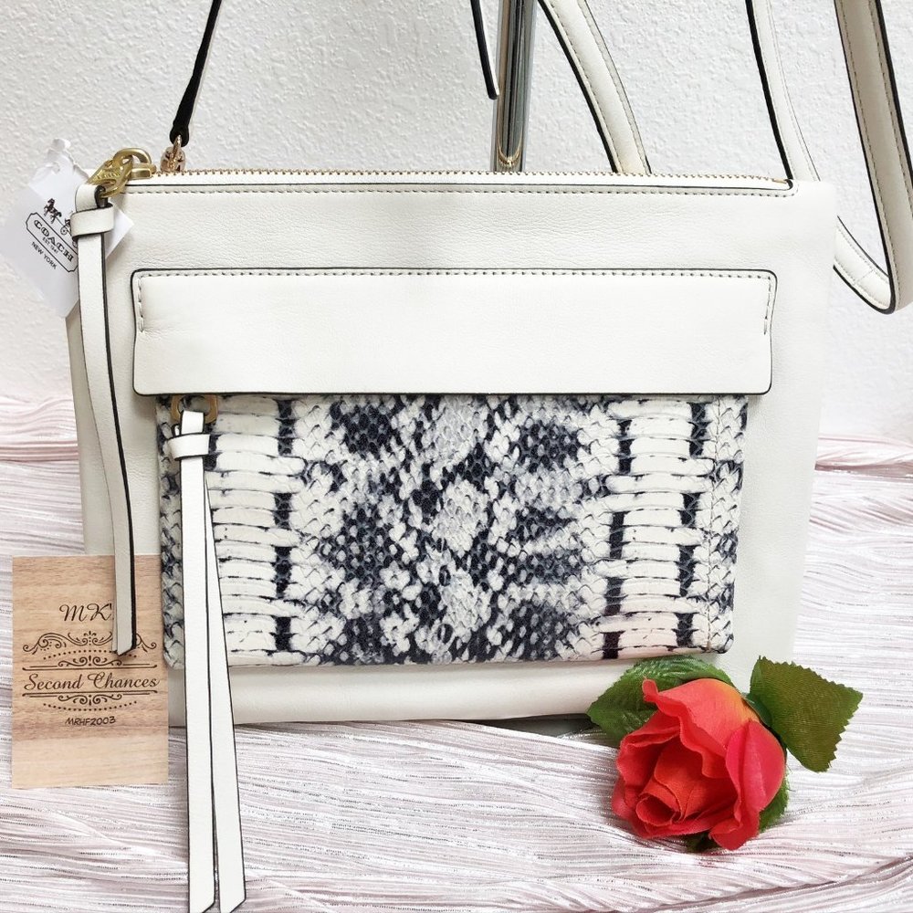 NWT COACH Madison Felicia Python Embossed Xbody
